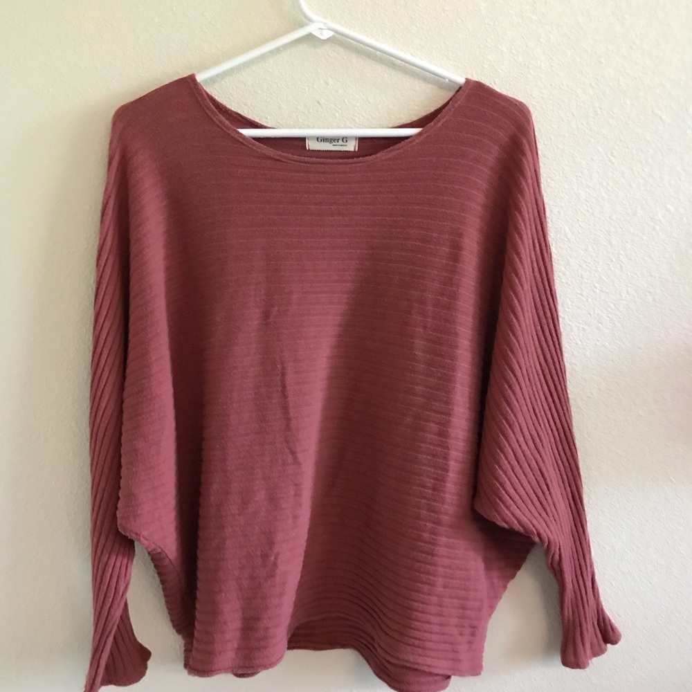 Cute brunt red Ginger G size medium